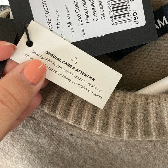 Naadam cashmere fisherman trim crew neck sweater taupe Sz m - Picture 2 of 11